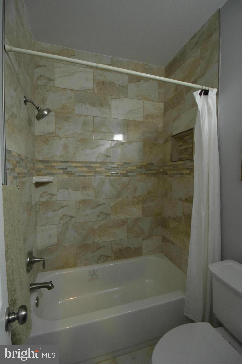 1930 First Street Northeast Washington, DC 20002 - Photo 17 of 28 2nd Floor Bath