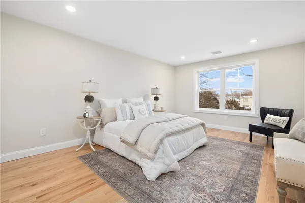 $425,000 | 2907 Post Road, Unit 6, Warwick, RI 02886