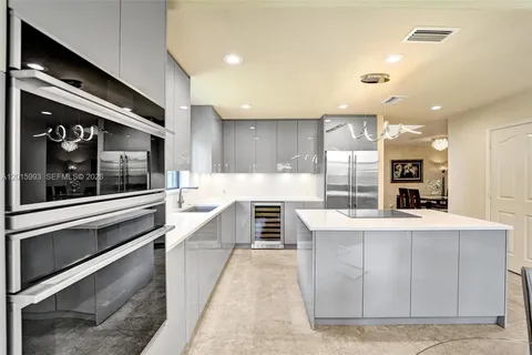 $925,000 | 10403 Santiago Street, Cooper City, FL 33026