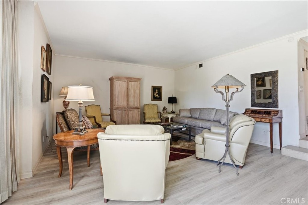 5555 Canyon Crest Drive, Unit 2F Riverside, CA 92507 - Photo 8 of 29