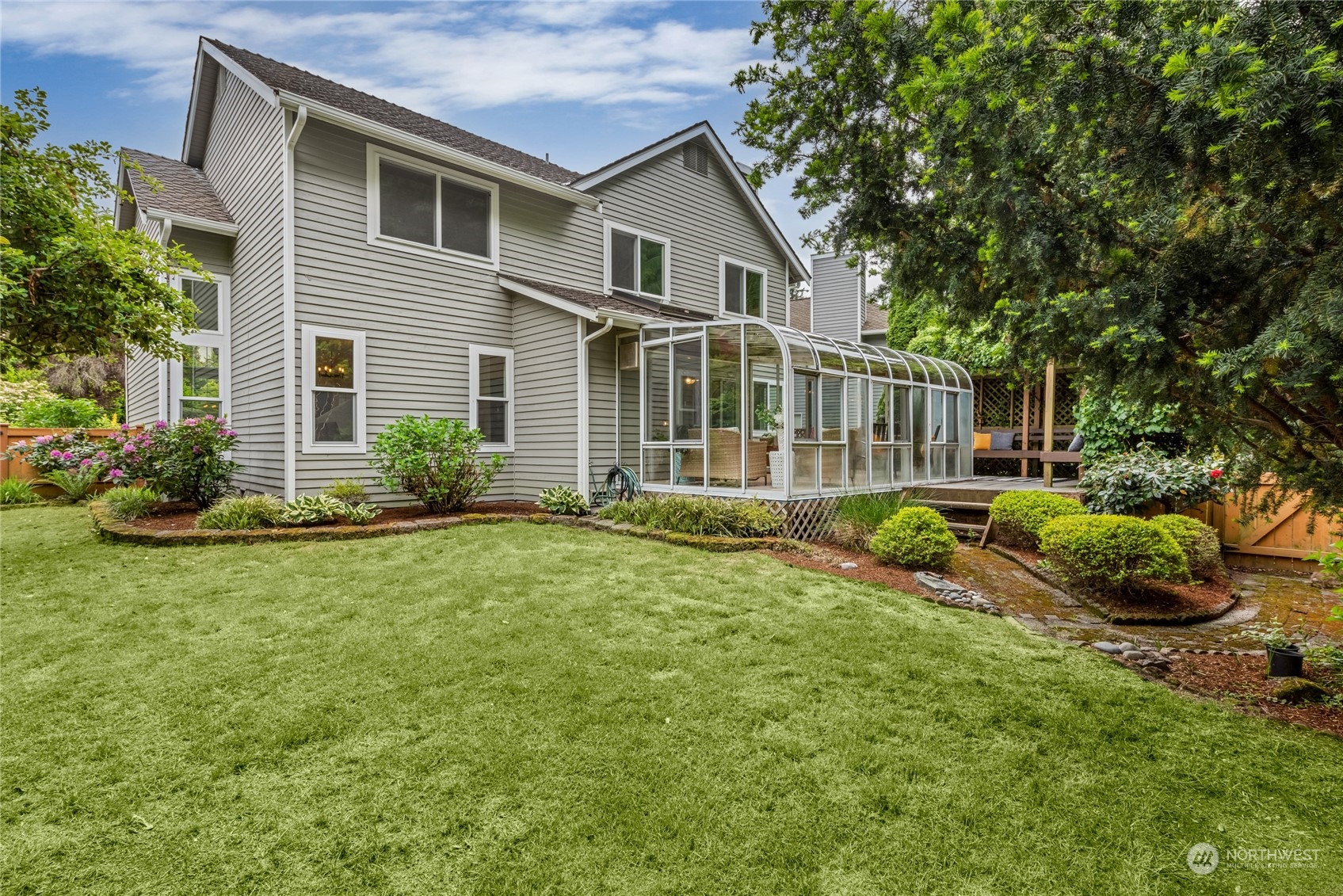 11703 Northeast 166th Court Bothell, WA 98011 - Photo 26 of 29 Gallery Image 26