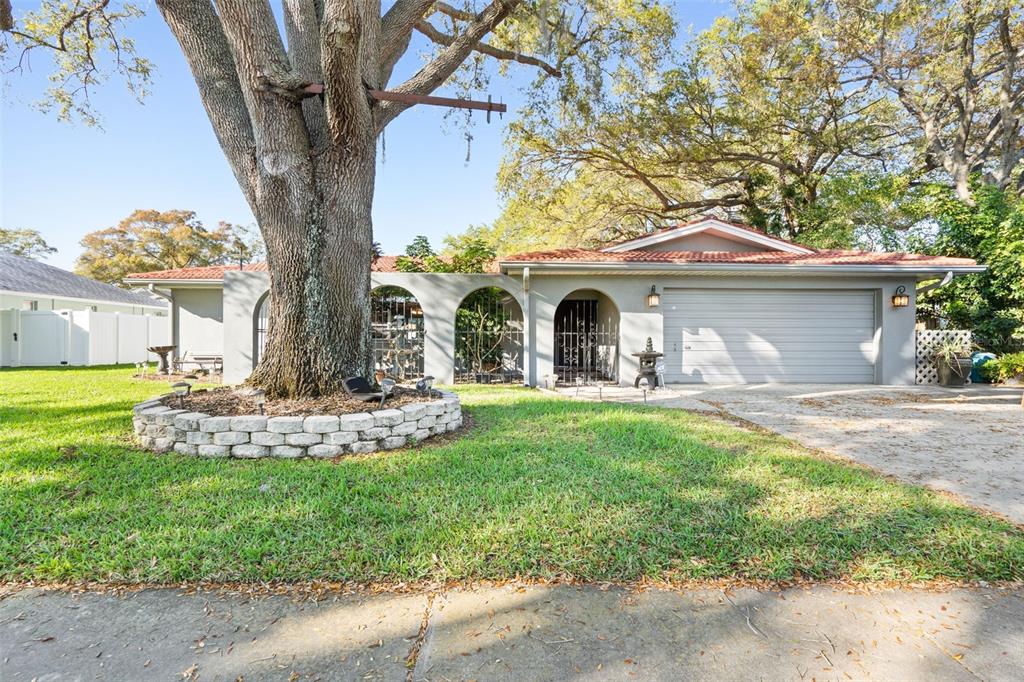 2991 East Rosery Road Largo, FL 33764 - Photo 1 of 1 Gallery Image 1