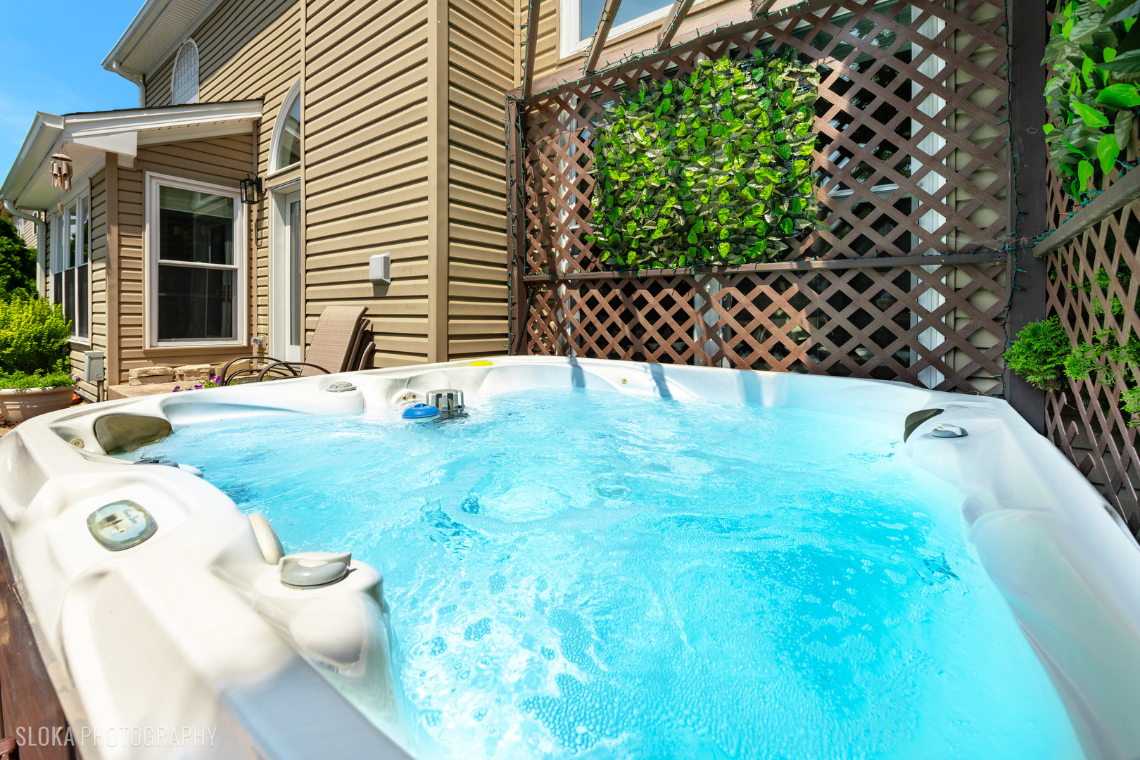 2308 Loop Road Algonquin, IL 60102 - Photo 48 of 73 a view of an outdoor space and a yard