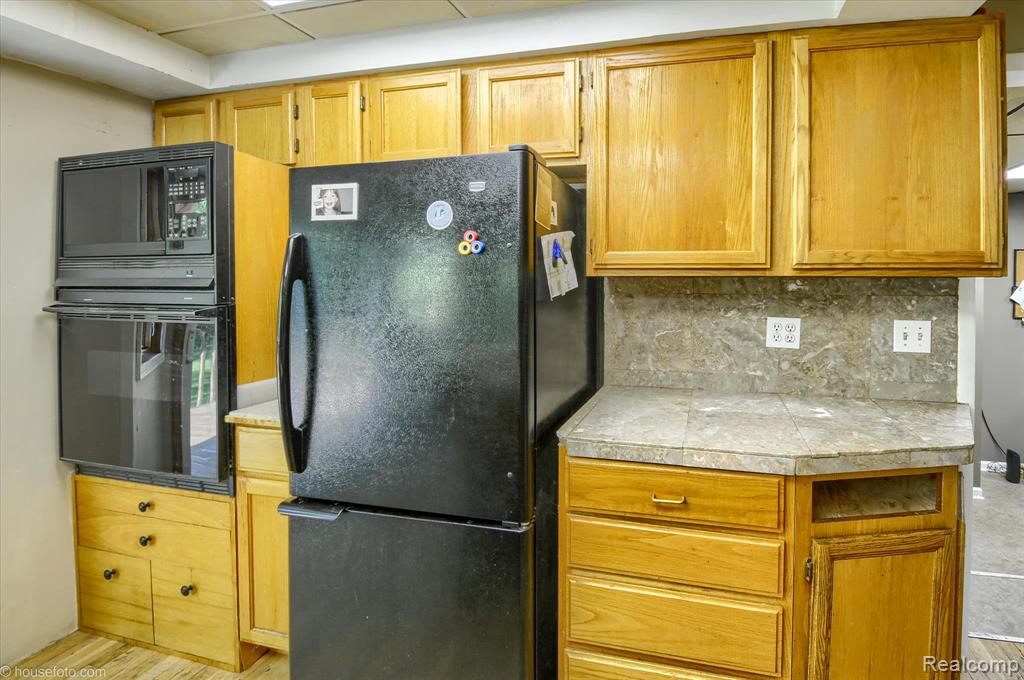 3293 West Oregon Road Lapeer, MI 48446 - Photo 14 of 37