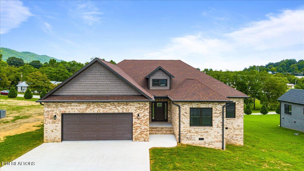 161 Grandview Ln. Jacksboro, TN 37757 - Photo 1 of 45 01-Grandview