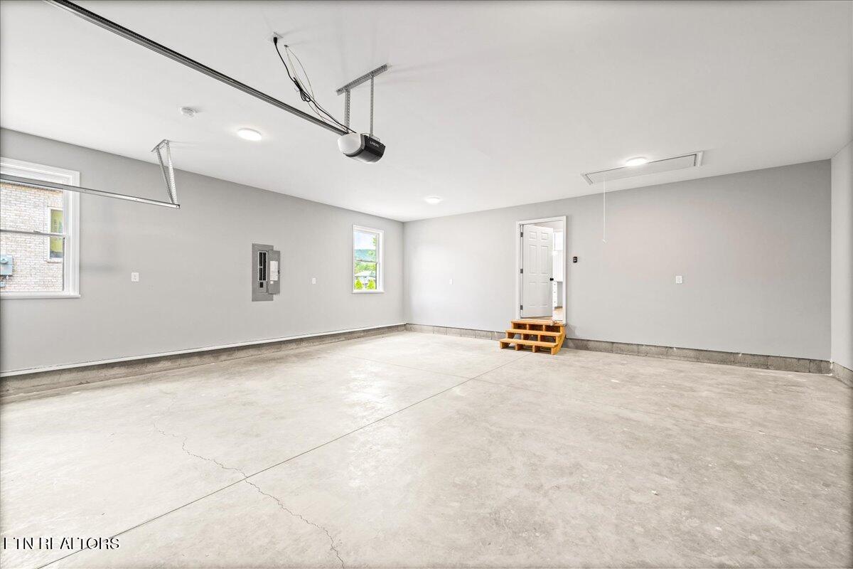 161 Grandview Ln. Jacksboro, TN 37757 - Photo 34 of 45 18-Grandview