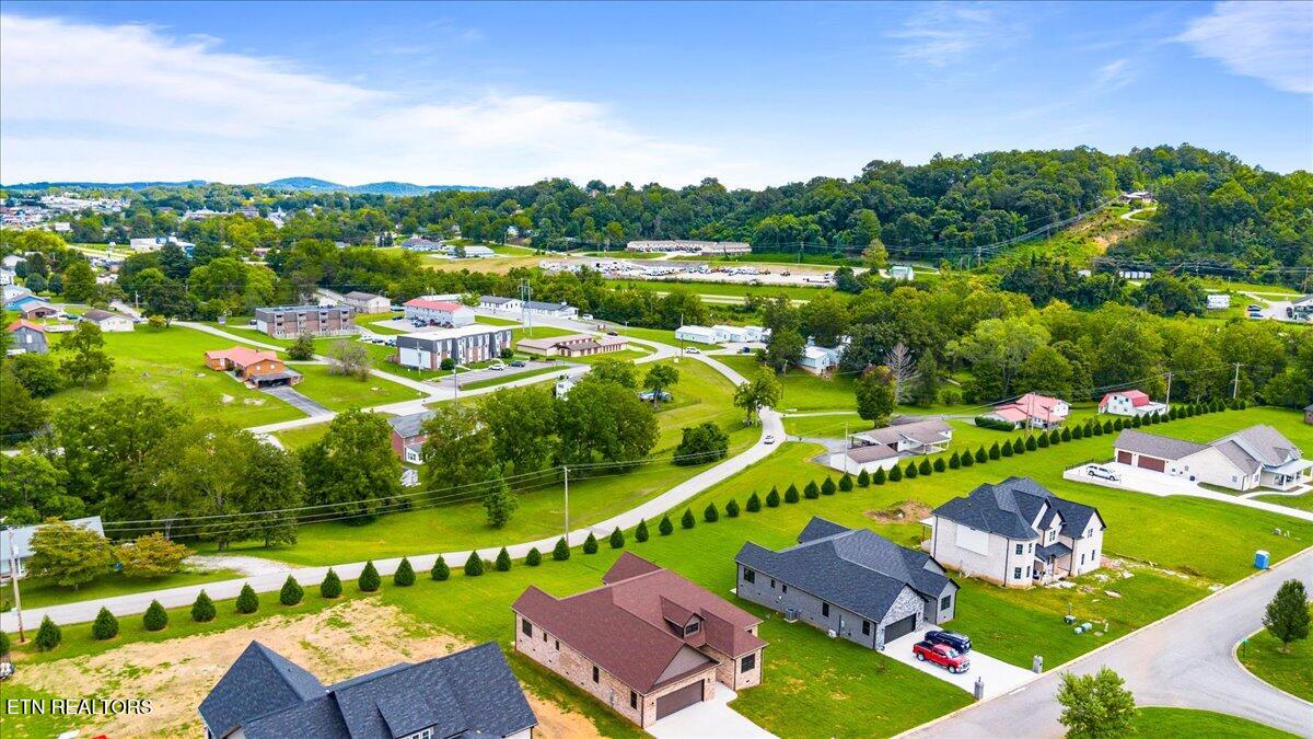 161 Grandview Ln. Jacksboro, TN 37757 - Photo 43 of 45 02-Grandview