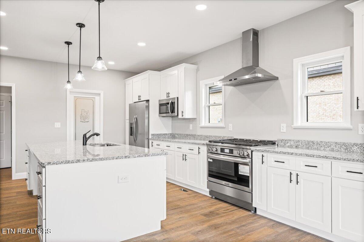 161 Grandview Ln. Jacksboro, TN 37757 - Photo 8 of 45 12-Grandview