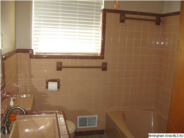 405 North Pine Hill Road Birmingham, AL 35217 - Photo 20 of 27