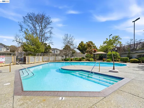 $689,000 | 6332 Buena Vista Drive, Unit B, Newark, CA 94560