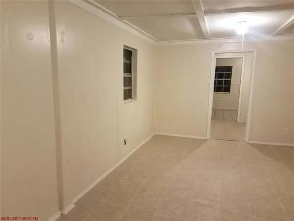 $800 | 611 North Lakewood Avenue, Ocoee, FL 34761