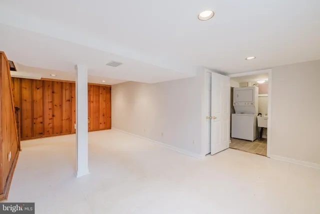 $2,800 | 904 Locustvale Road, Towson, MD 21204