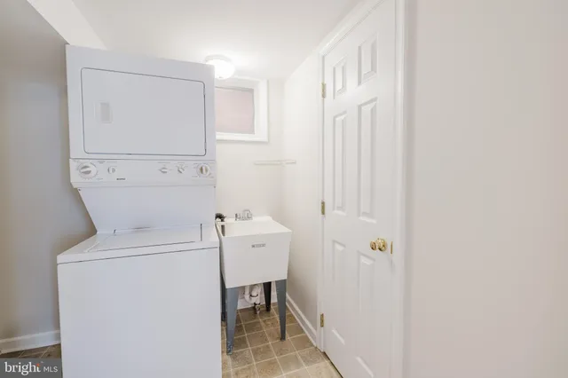 $2,800 | 904 Locustvale Road, Towson, MD 21204