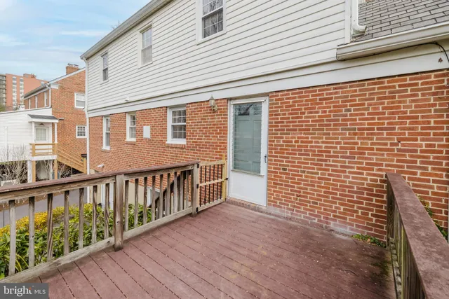 $2,800 | 904 Locustvale Road, Towson, MD 21204