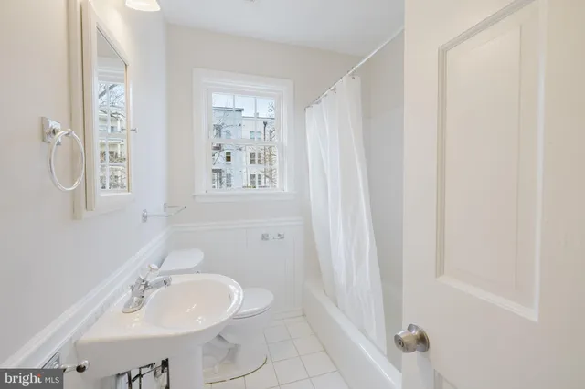 $2,800 | 904 Locustvale Road, Towson, MD 21204