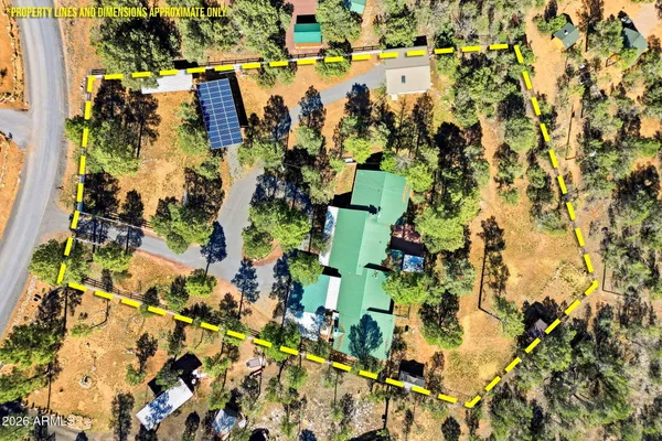 $684,500 | 3121 Cedar Drive, Overgaard, AZ 85933