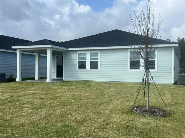 $2,275 | 14 Oconee Drive, Palm Coast, FL 32137