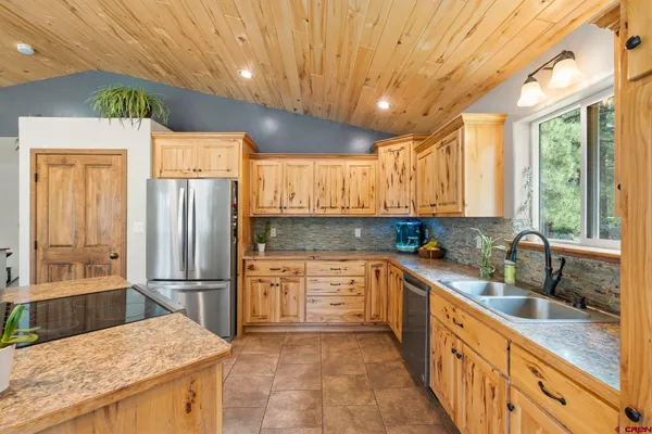 $549,000 | 139 San Moritz Drive, Bayfield, CO 81122