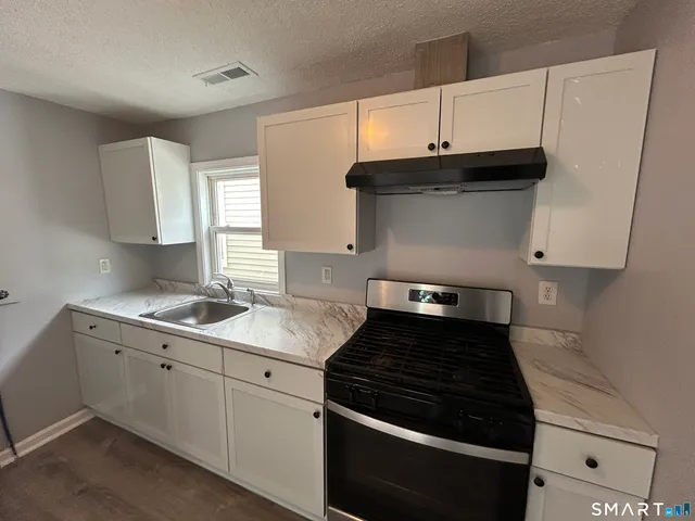 $1,600 | 18 Wilson Street, Unit 2, New Haven, CT 06519