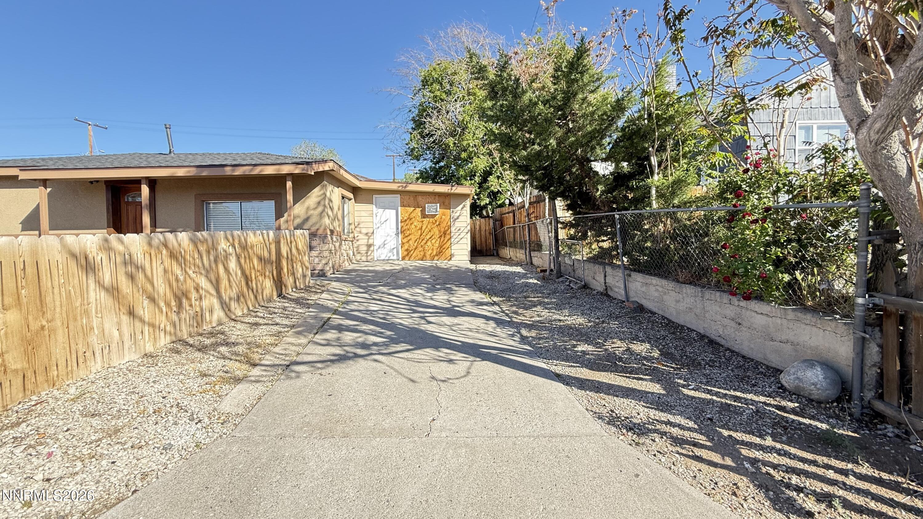 1939 Wilder Street Reno, NV 89512 - Photo 5 of 28 IMG_3788