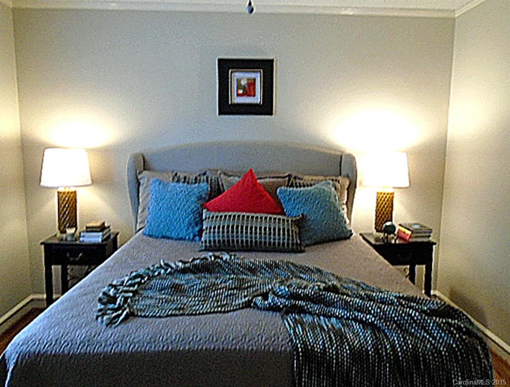 2811 Westfield Road Charlotte, NC 28209 - Photo 5 of 6 Gallery Image 5