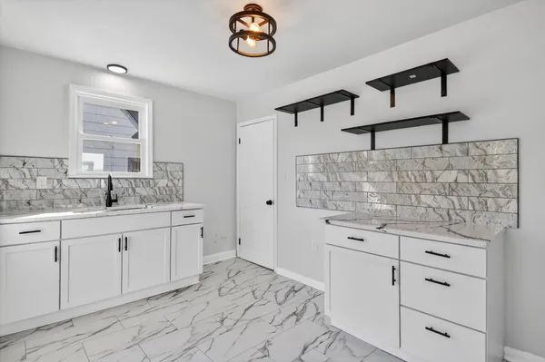 $1,500 | 8449 Penrod Street, Detroit, MI 48228