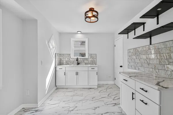 $1,500 | 8449 Penrod Street, Detroit, MI 48228