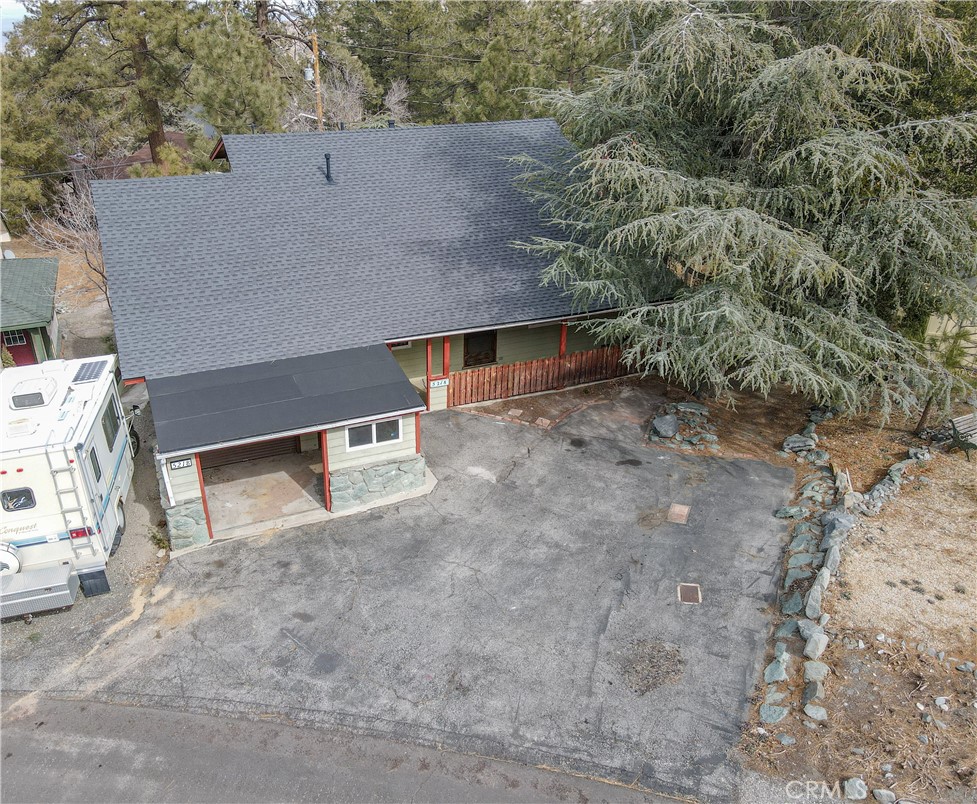 5218 Desert View Drive Wrightwood, CA 92397 - Photo 47 of 50 an aerial view of a house with a yard