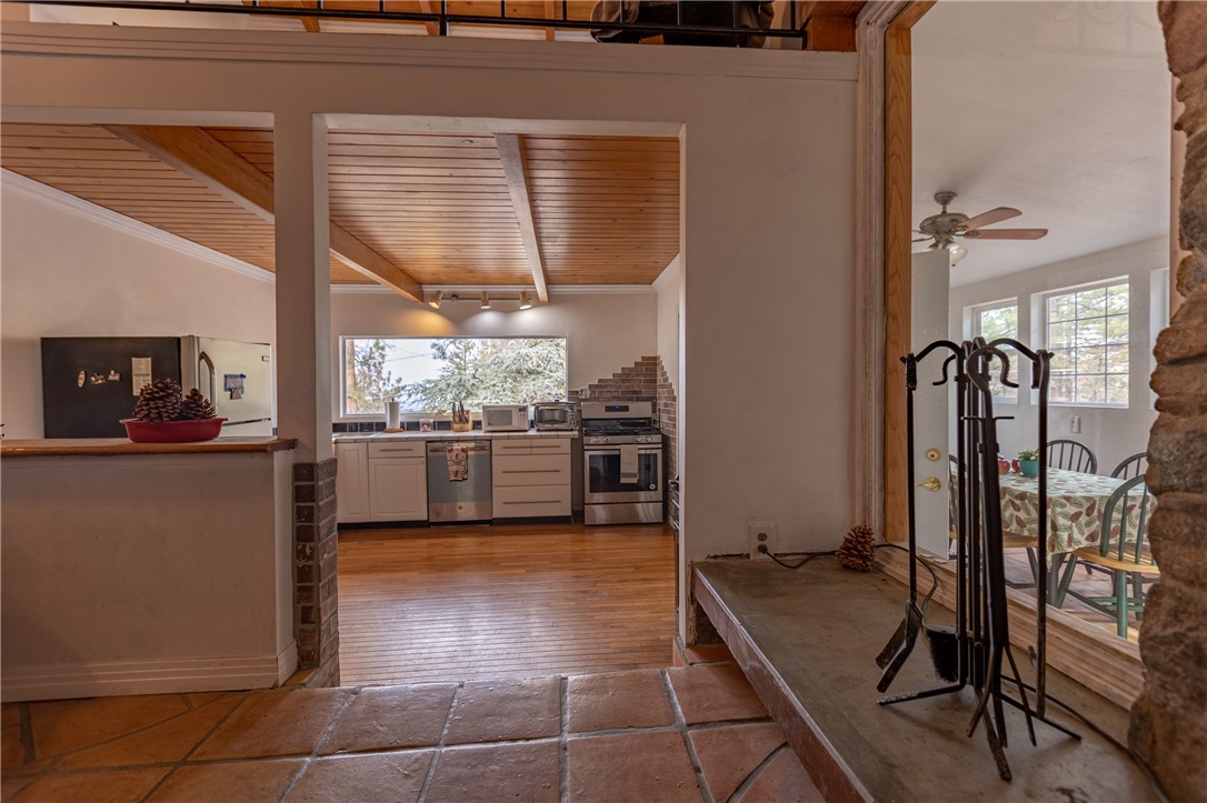 5218 Desert View Drive Wrightwood, CA 92397 - Photo 9 of 50 Living rm. to kitchen view