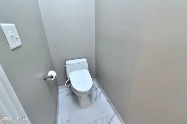 $649,000 | 116 Ashcroft Court, Rocky Mount, NC 27804