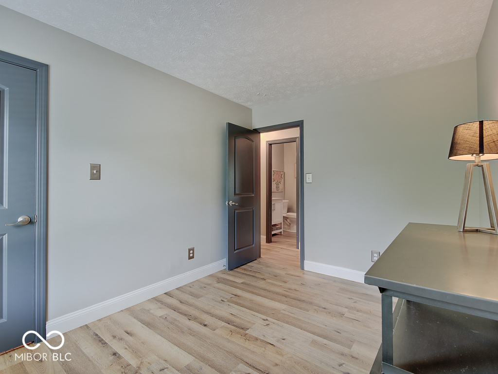 5303 Thompson Road Indianapolis, IN 46221 - Photo 30 of 46