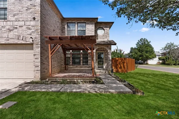 $319,990 | 551 Thicket Lane, Kyle, TX 78640