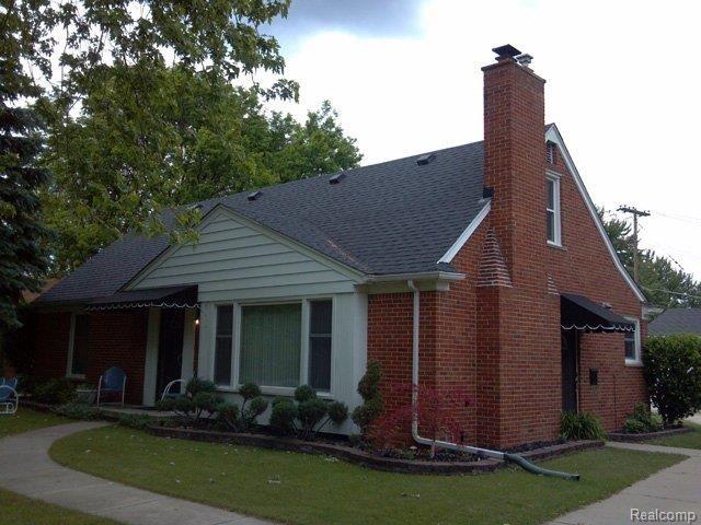 15520 Meadowbrook Road Redford, MI 48239 - Photo 2 of 25 2012-06-05_16-21-29_495.jpg