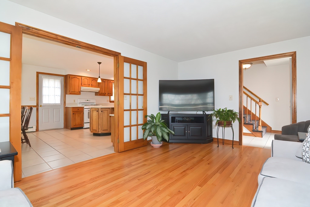 21 Ida Road Worcester, MA 01604 - Photo 11 of 42 Gallery Image 11