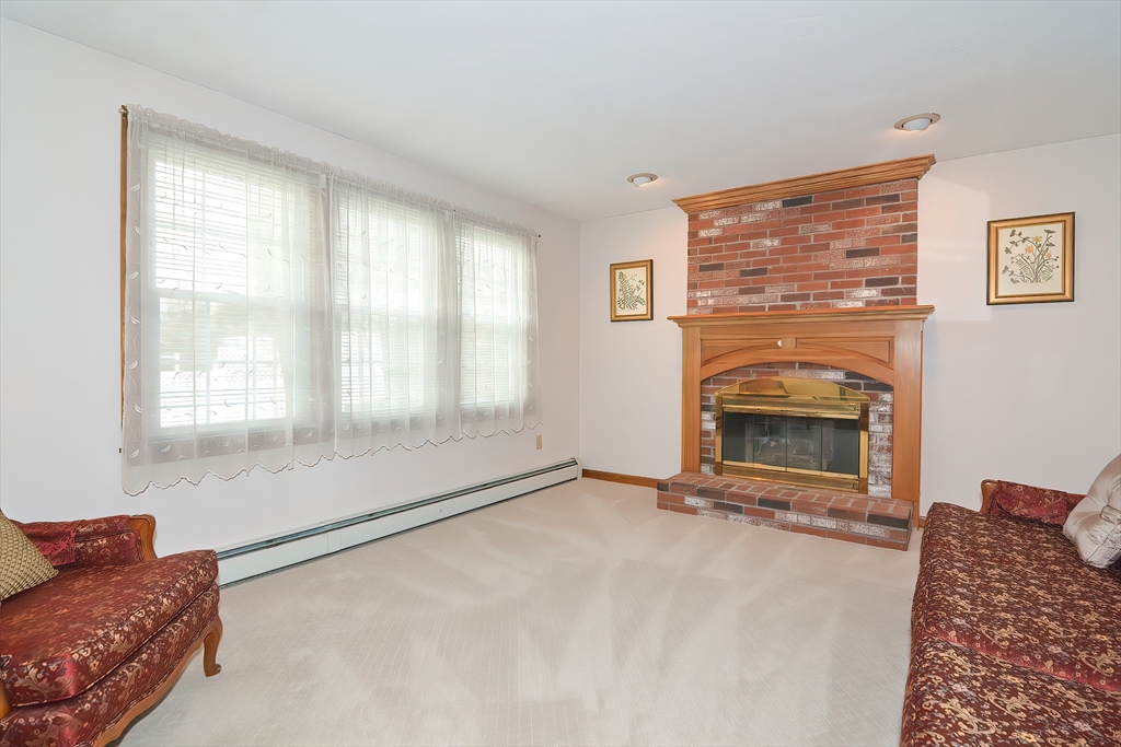 21 Ida Road Worcester, MA 01604 - Photo 12 of 42 Gallery Image 12