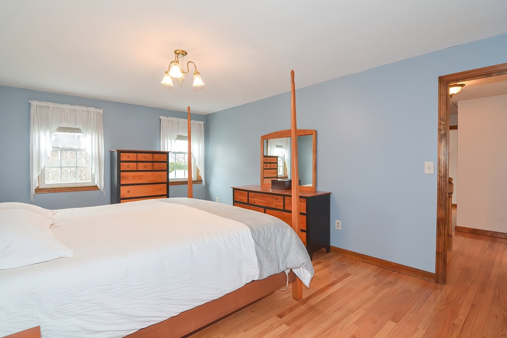 21 Ida Road Worcester, MA 01604 - Photo 18 of 42 Gallery Image 18