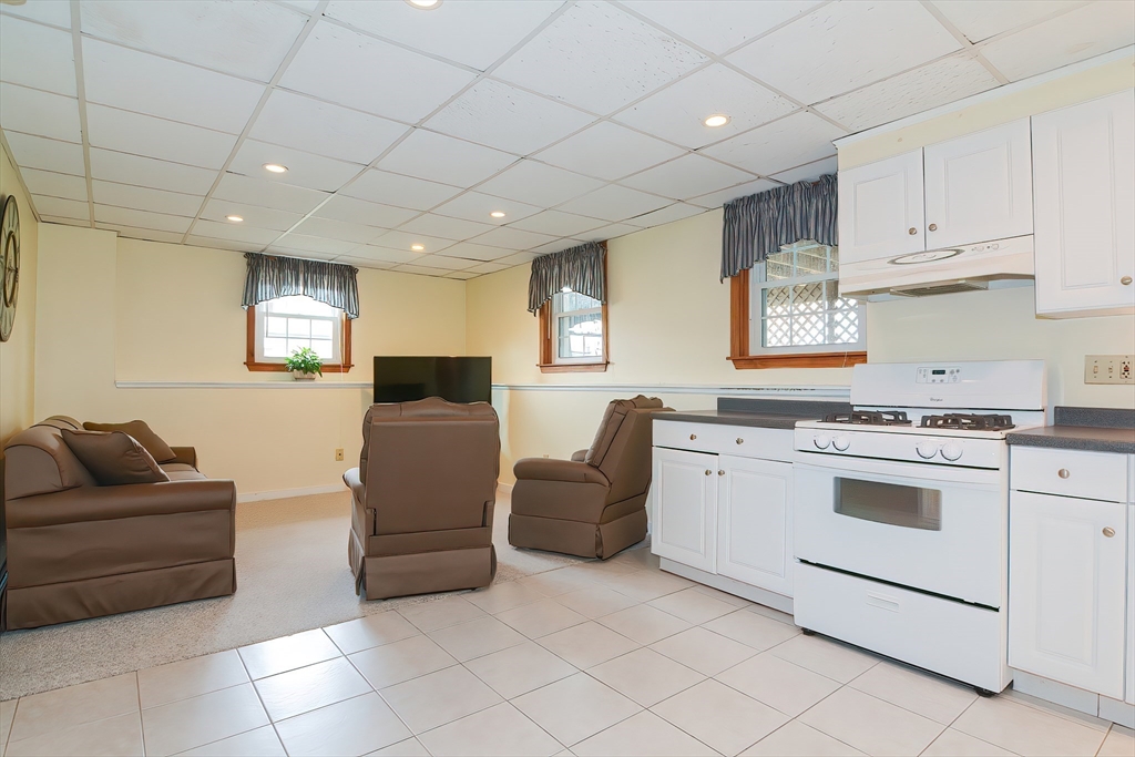 21 Ida Road Worcester, MA 01604 - Photo 31 of 42 Gallery Image 31