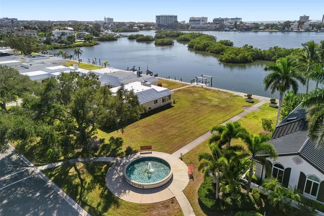 $1,150,000 | 5902 Tidewood Avenue, Unit 1, Sarasota, FL 34231