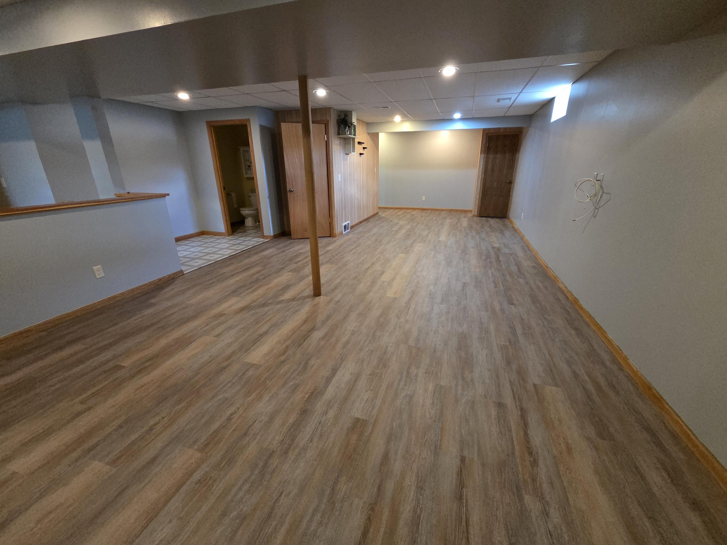 2209 Virginia Drive Manitowoc, WI 54220 - Photo 19 of 23 20260419_115728