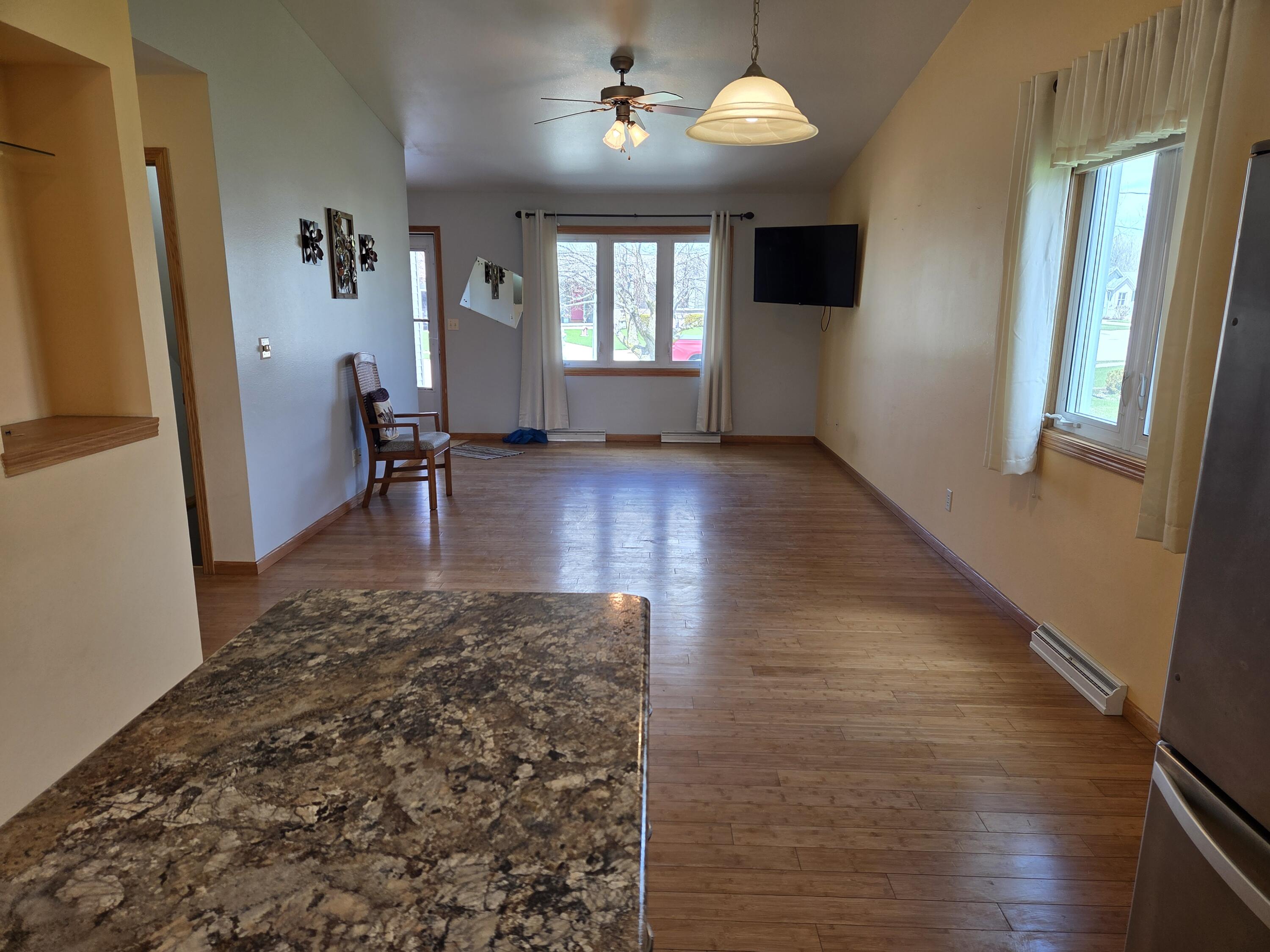 2209 Virginia Drive Manitowoc, WI 54220 - Photo 7 of 23 20260419_113505
