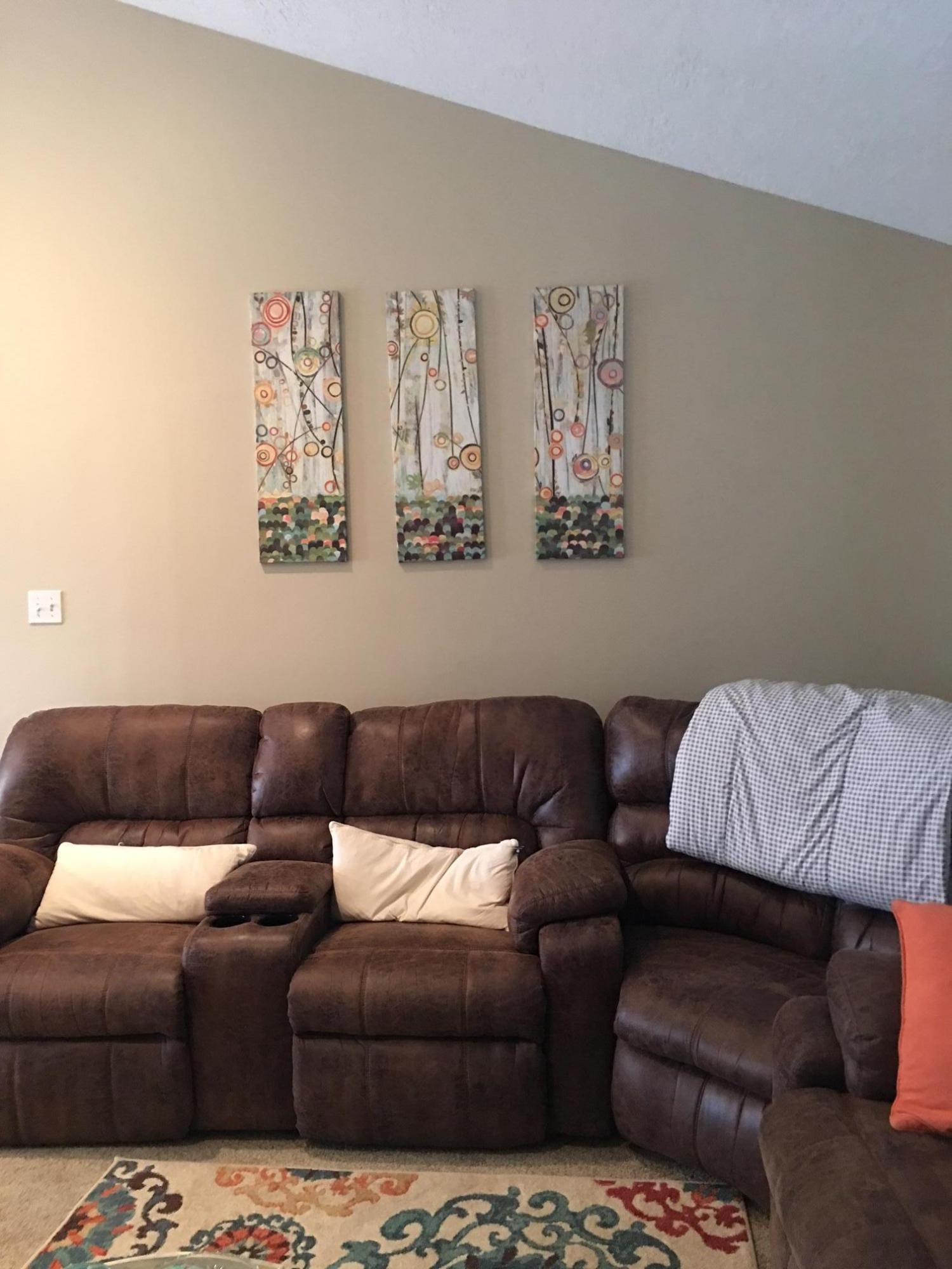 570 Coffey Road New Tazewell, TN 37825 - Photo 13 of 35 Living Room