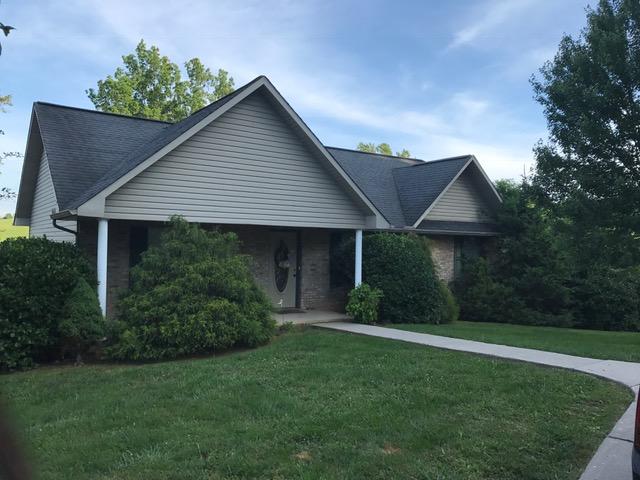 570 Coffey Road New Tazewell, TN 37825 - Photo 3 of 35 front
