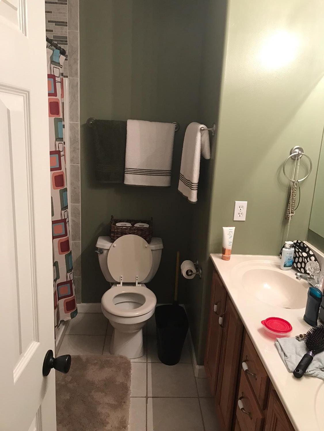 570 Coffey Road New Tazewell, TN 37825 - Photo 21 of 35 Master Bath