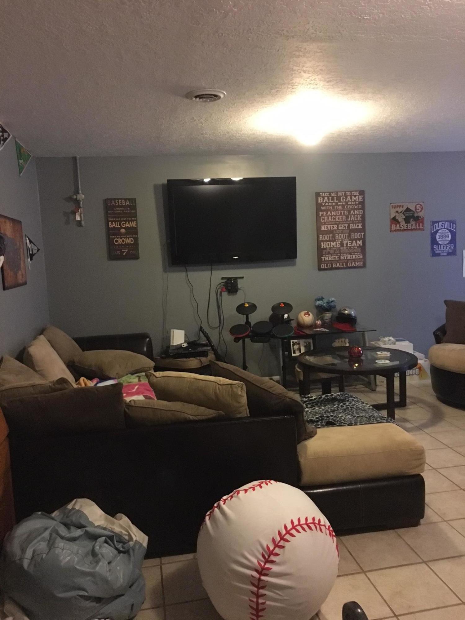 570 Coffey Road New Tazewell, TN 37825 - Photo 34 of 35 Downstairs Bonus room