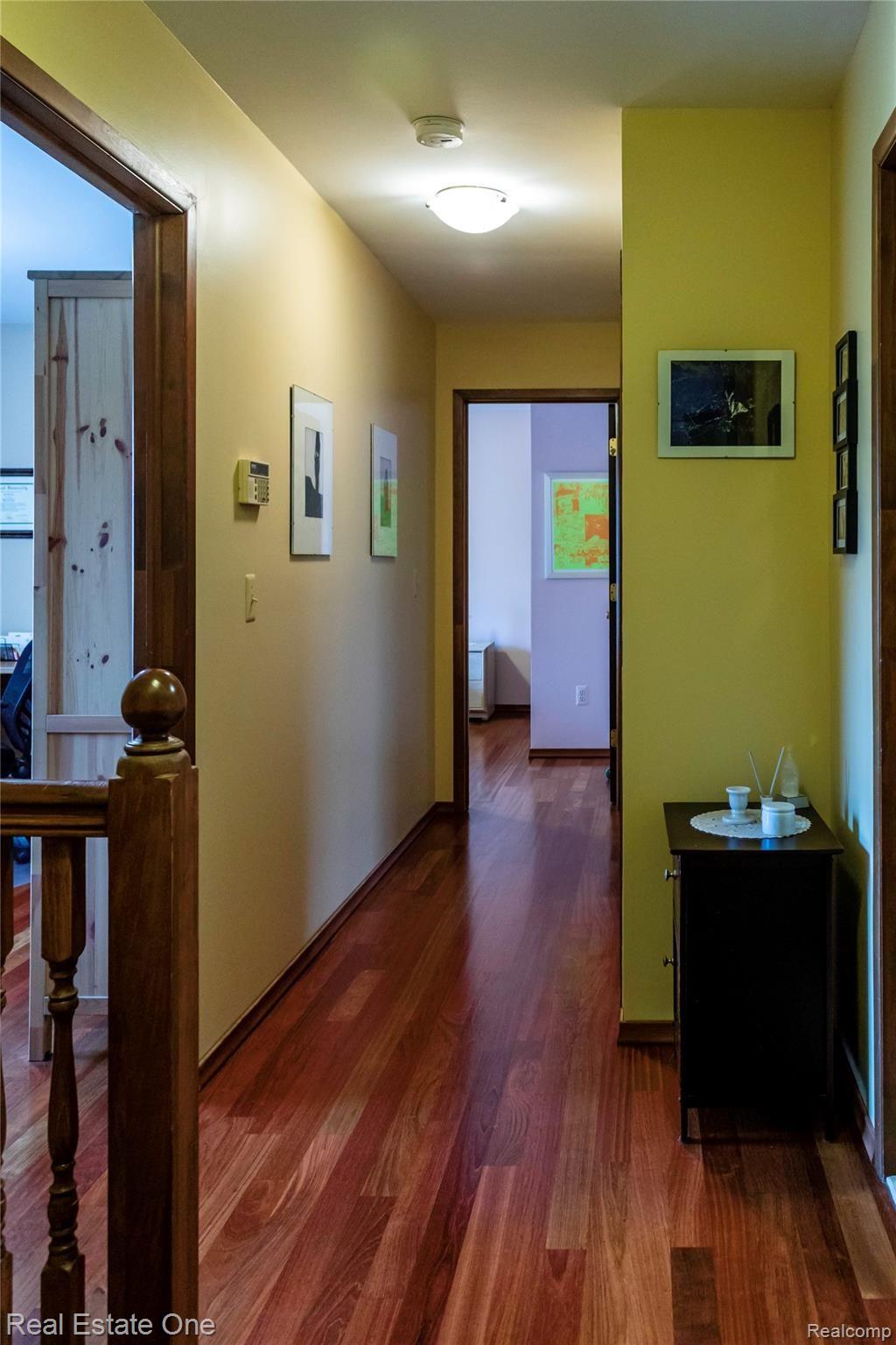 761 Lion Street Rochester, MI 48307 - Photo 18 of 23 Hallway Upstairs.jpg
