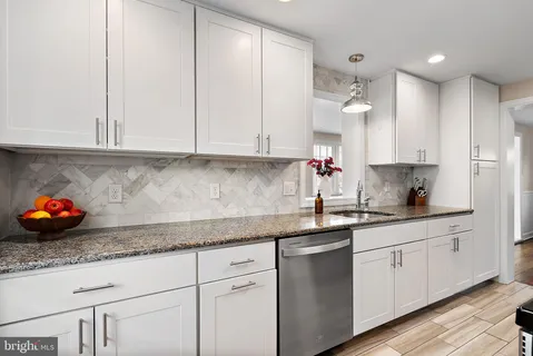 $485,000 | 308 Delaware Avenue, Wilmington, DE 19803