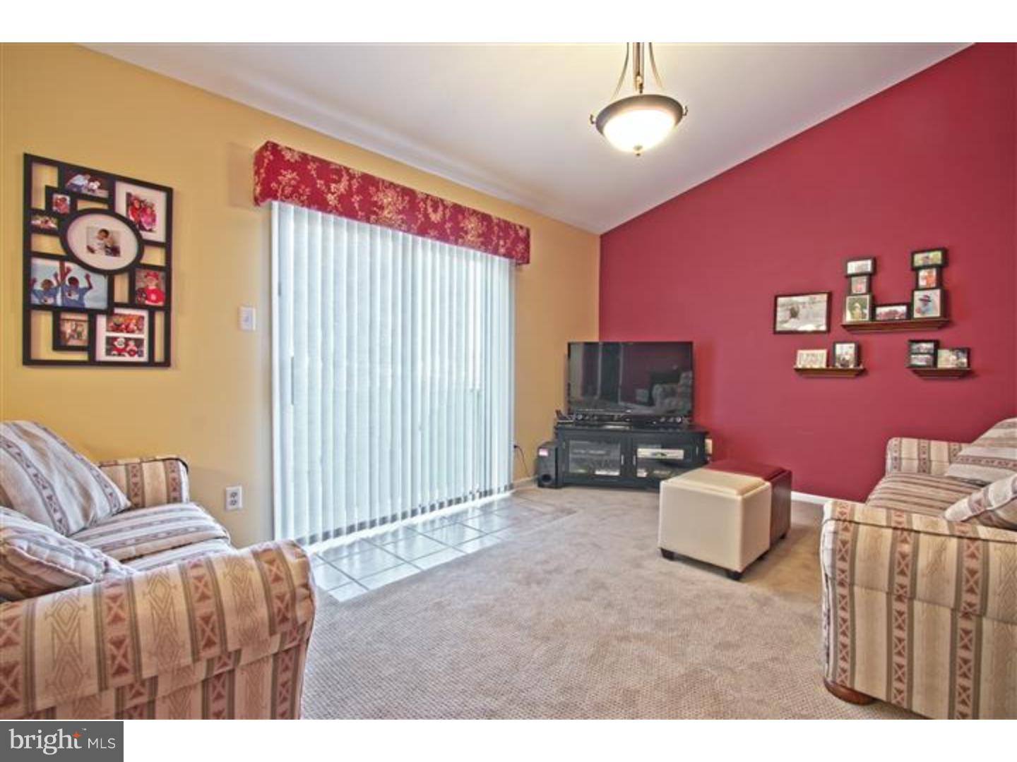 123 Cornflower Road Hamilton, NJ 08620 - Photo 11 of 25