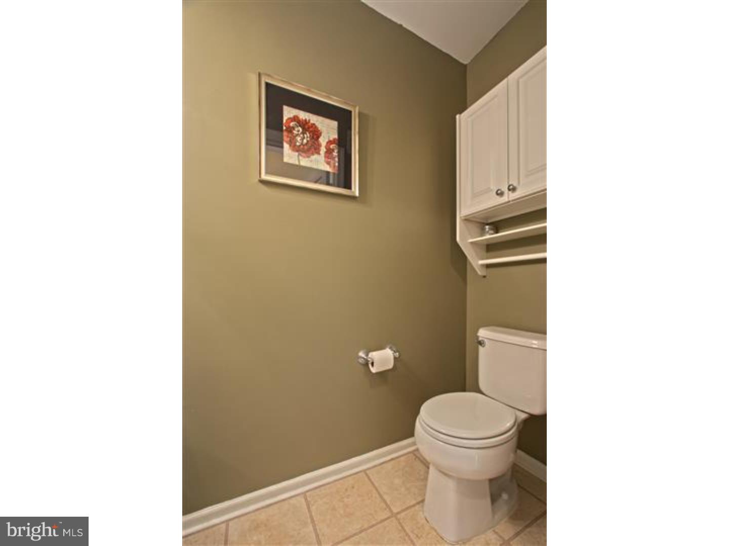 123 Cornflower Road Hamilton, NJ 08620 - Photo 9 of 25