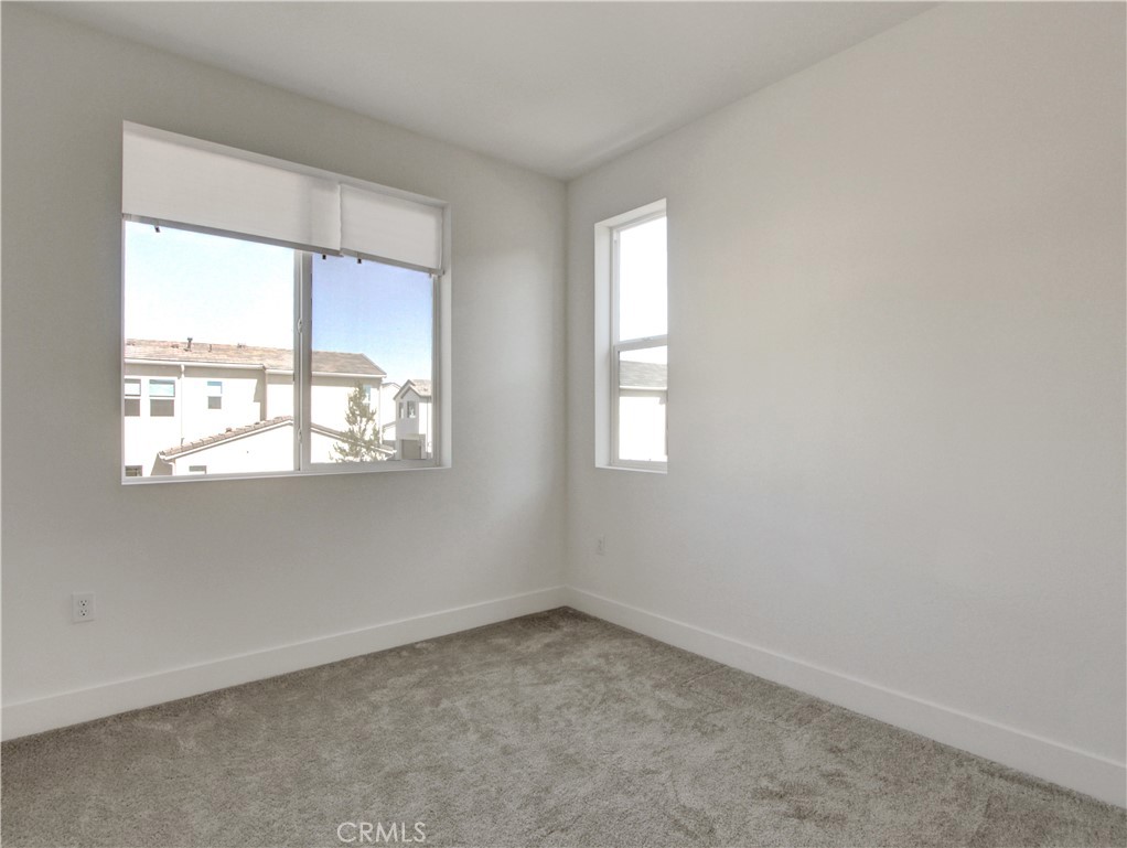 230 Sora Irvine, CA 92618 - Photo 31 of 52 an empty room with a window