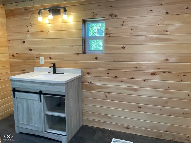 $150,000 | 2336 South Stringtown Road, Covington, IN 47932